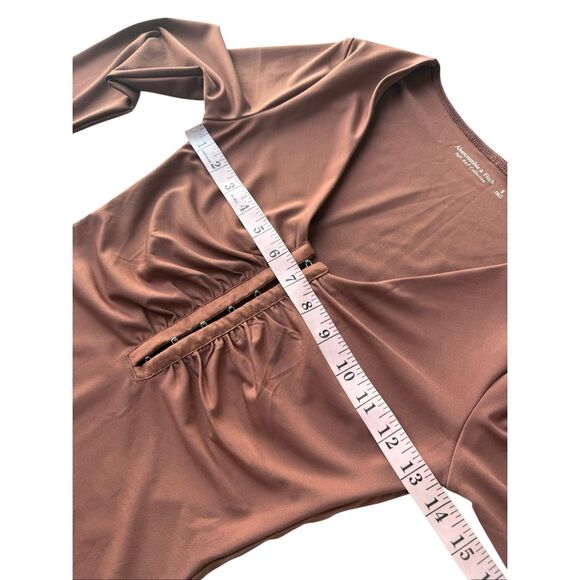 Abercrombie & Fitch Brown Long-Sleeve Slinky Hook-and-Eye Bodysuit Size S - Picture 9 of 10